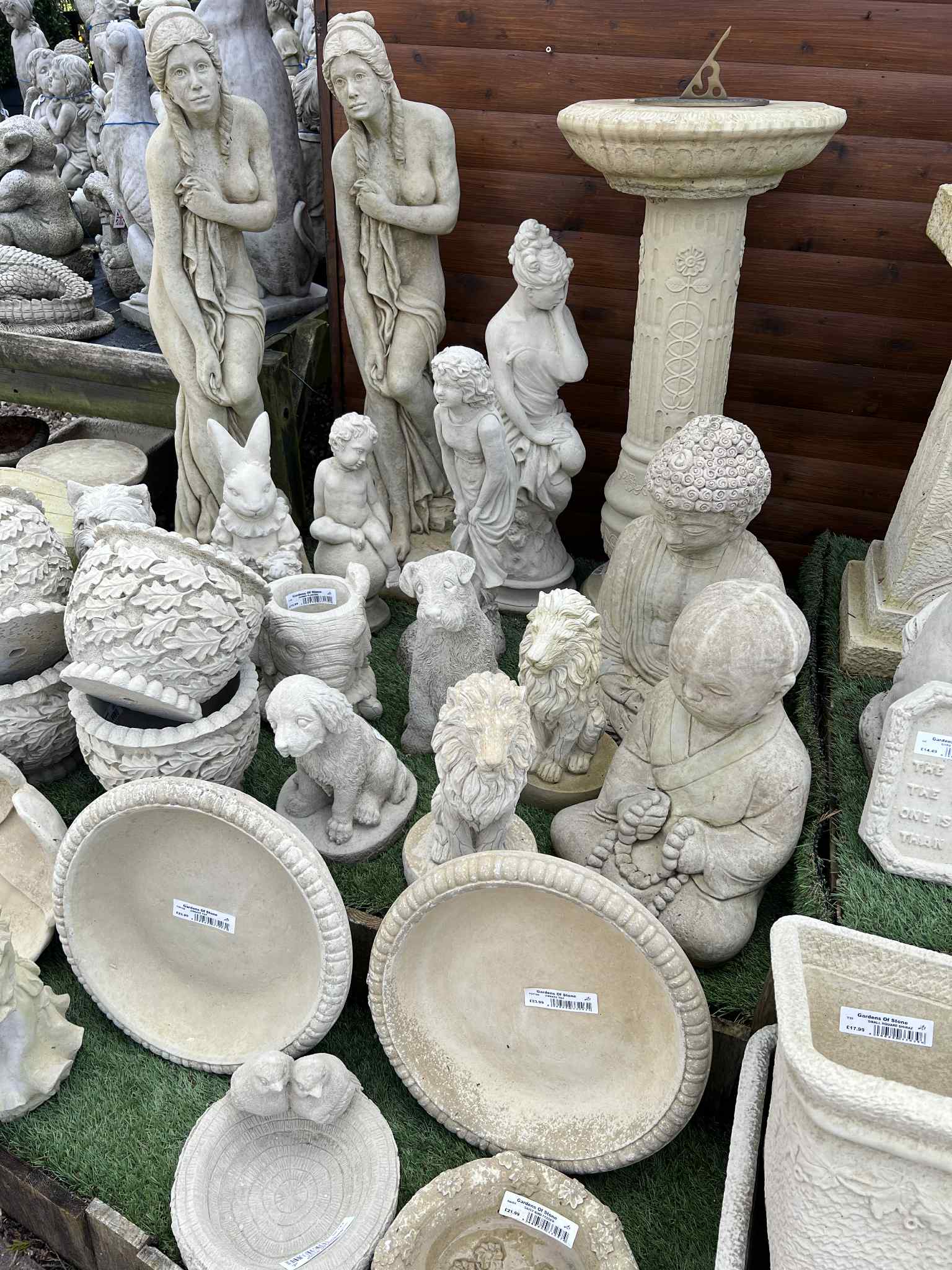 Outdoor Decorations